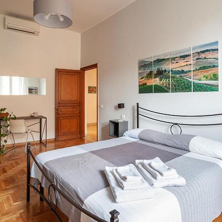 Il Melograno Holiday House Rzym Zewnętrze zdjęcie